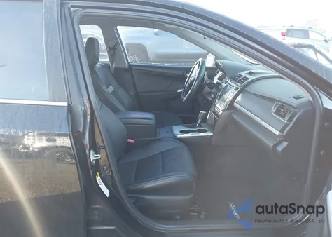 2012 Toyota Camry Se z USA, uszkodzony, nr VIN 4T1BF1FK2CU190558